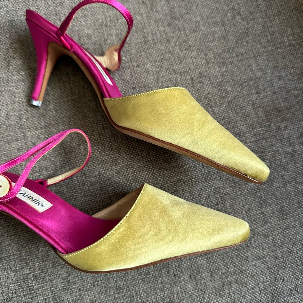 Vintage Manolo Blahnik satin mules - Picture 6 of 8